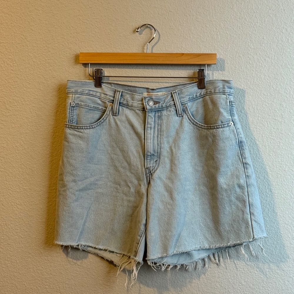 Levi’s 94 Baggy Short size 31